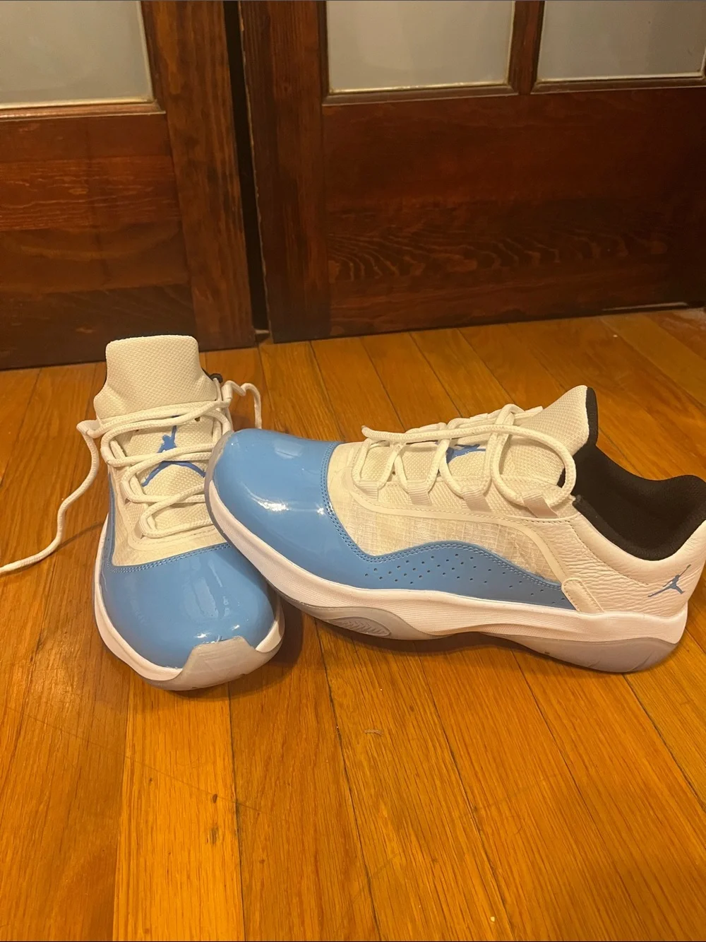 Men’s size 9.5 Air Jordan 11 CMFT Low in the